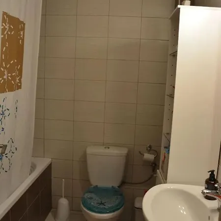 Dream House * Néa Ródha